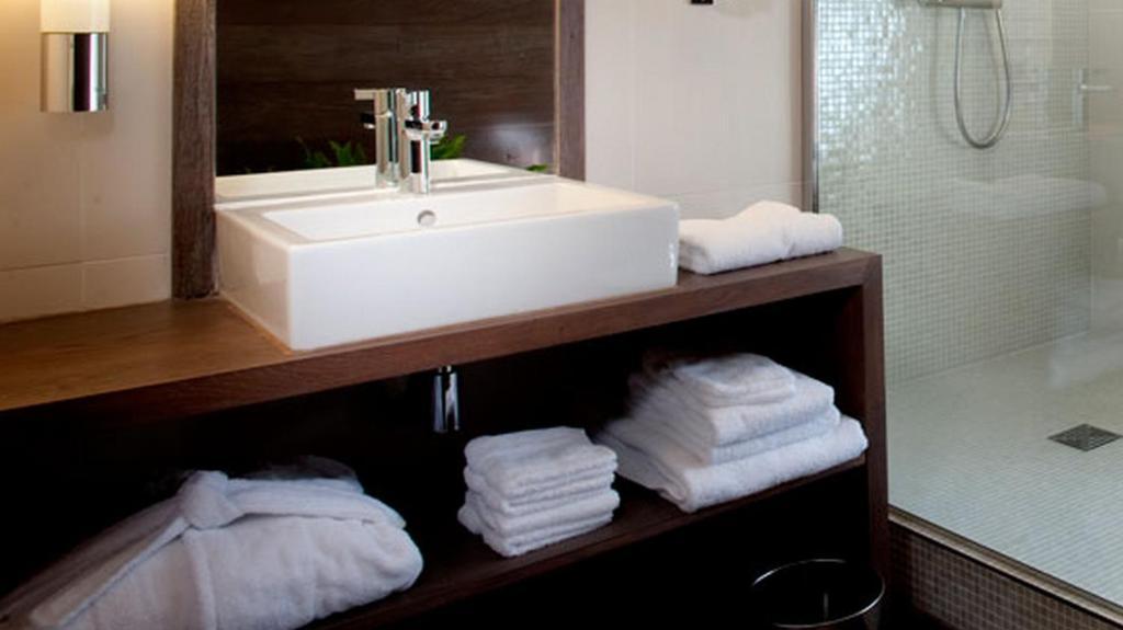 13 Appart hôtel 2*