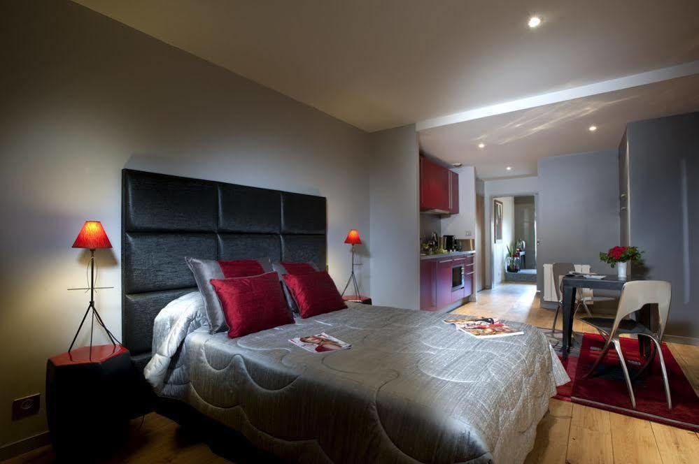 13 Appart hôtel